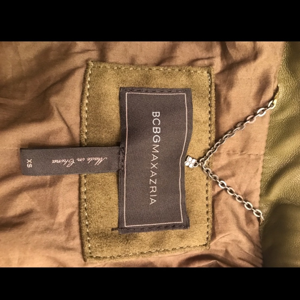 BCBGMaxAzria Cropped green jacket - Picture 7 of 7